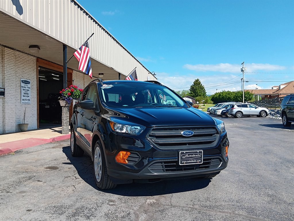 2018 Ford Escape S photo